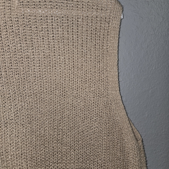 Becool Tan Knit Sweater Vest Size Medium/Large - Picture 12 of 15